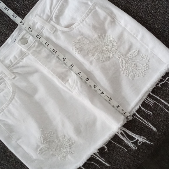 🤍J Brand🤍 - White Estella Bonny Mid-Rise Mini Skirt - Picture 16 of 16